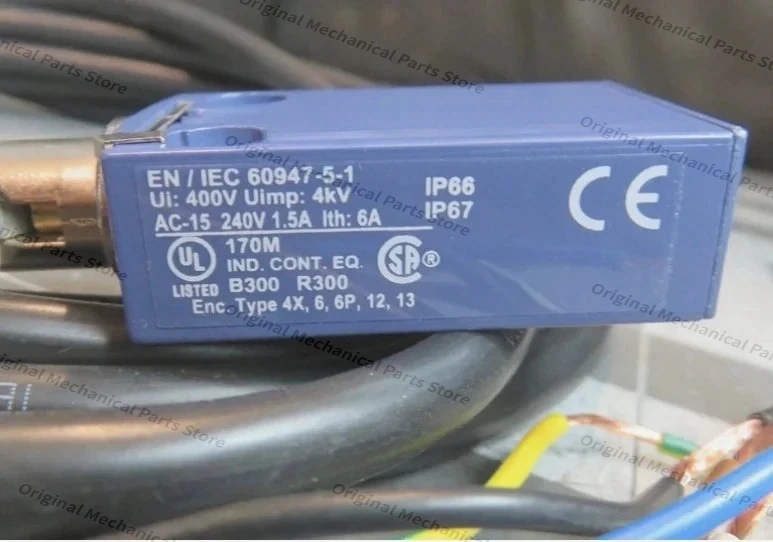 Brand New    1Pcs XCMD2102L3 L - Limit Switch recension och pris